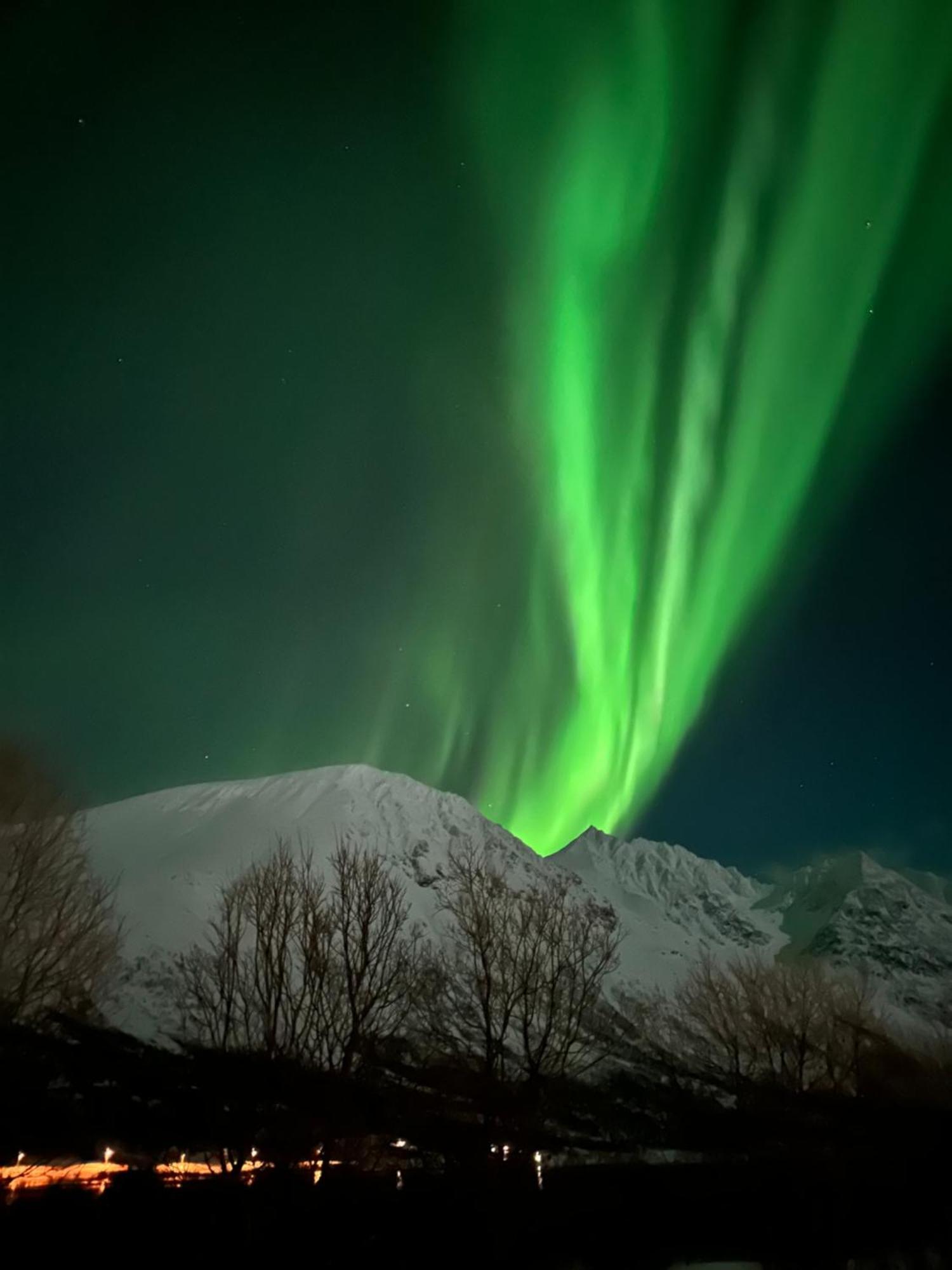 Storgalten Gjestehus Nord-Lenangen Exteriör bild